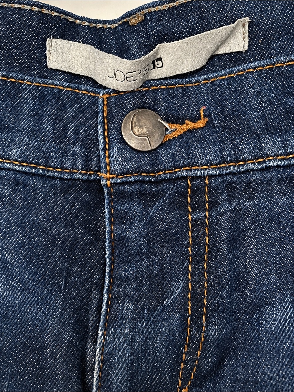 Joe’s Jeans Women’s “Sammy” Stitched, Cuffed Denim Vintage Inspired Shorts - Picture 3 of 9